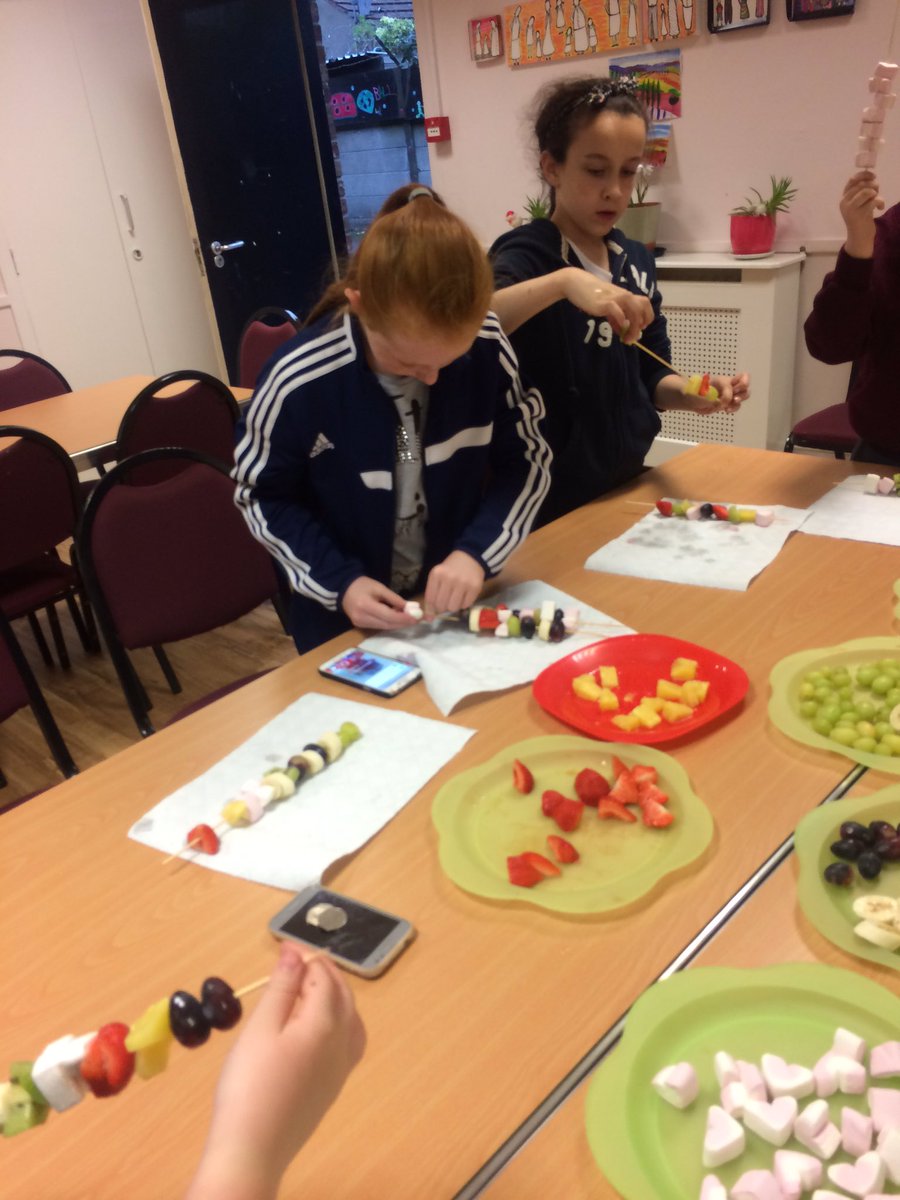 Forthspring's tweet photo. Juniors had a great night participating in a cook it programme #health #youth https://t.co/kB7m6viZX3
