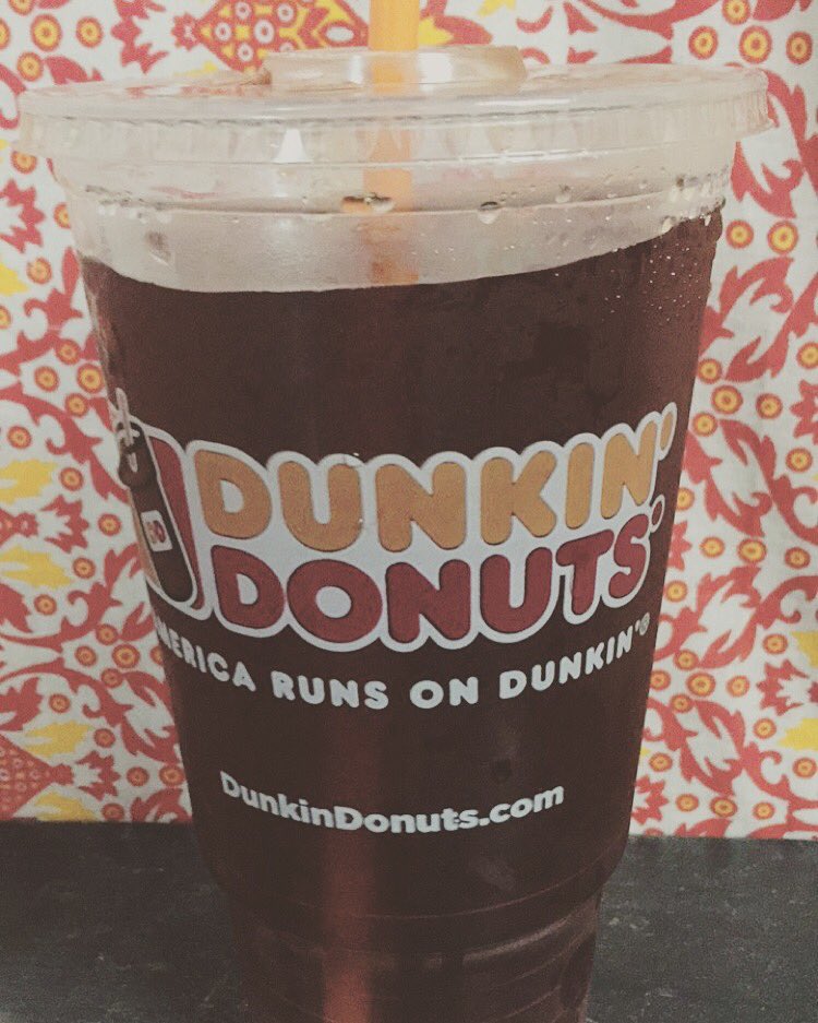 Samantha12Sue's tweet photo. @whatinoblivion saves the day☕️ #DunkinDonuts #MyDunks #DDPerks #IcedTea #IRunOnDunkin #JK #IDontRun https://t.co/n2LXlhFX1T