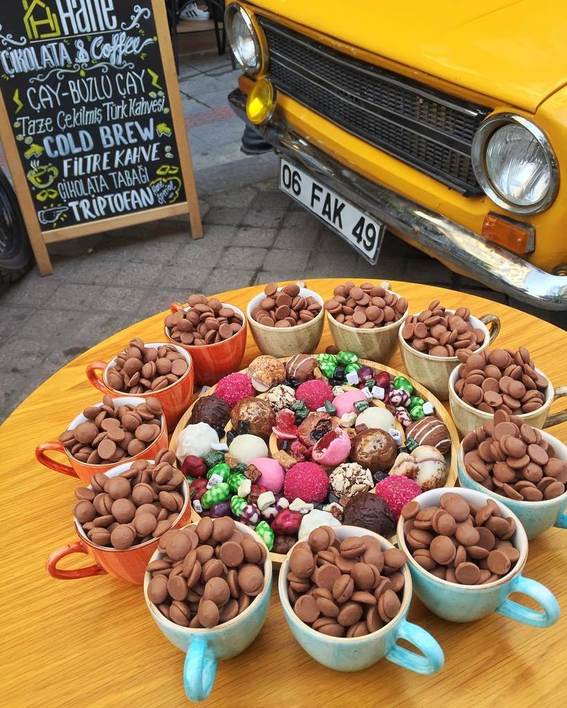 hanecikolata's tweet photo. İhtiyaç anında yanınızda bulunması gereken acil durum kiti.😄💗 #emergency #lovechoco #moda #kadıkoy https://t.co/pxoWrapOGd