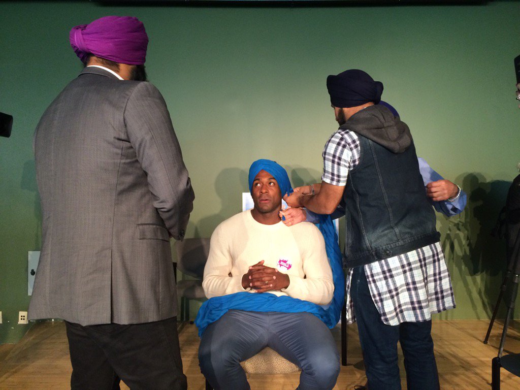 Susan_Amerongen's tweet image. .@thelipscombe of #MakeItAwkward is at the #TurbanEhYEG @UAlberta. Event is on until 2:00. @ctvedmonton @arundeepyeg
