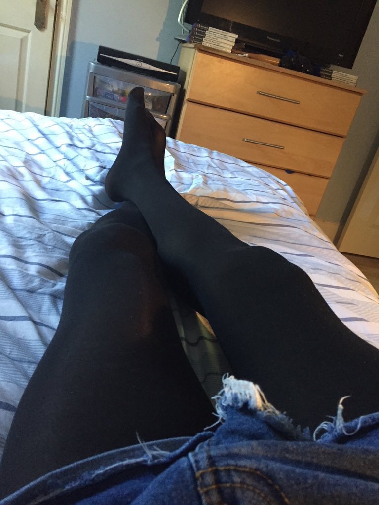 XDTV_World's tweet photo. Definitely a nylon day!  Too chilly to go #barelegged .  #blacknylons #denimDaisyDukes #feet #smellyfeet #footfetish https://t.co/9bgCuMyLsT