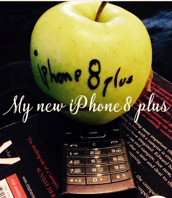 ChungaStereo's tweet photo. #ready for apple pie or crumble tonight with my English Apples grown on my garden in London. Sponsored by #Apple8plus and #apple7plus https://t.co/FnKUtJzUtr