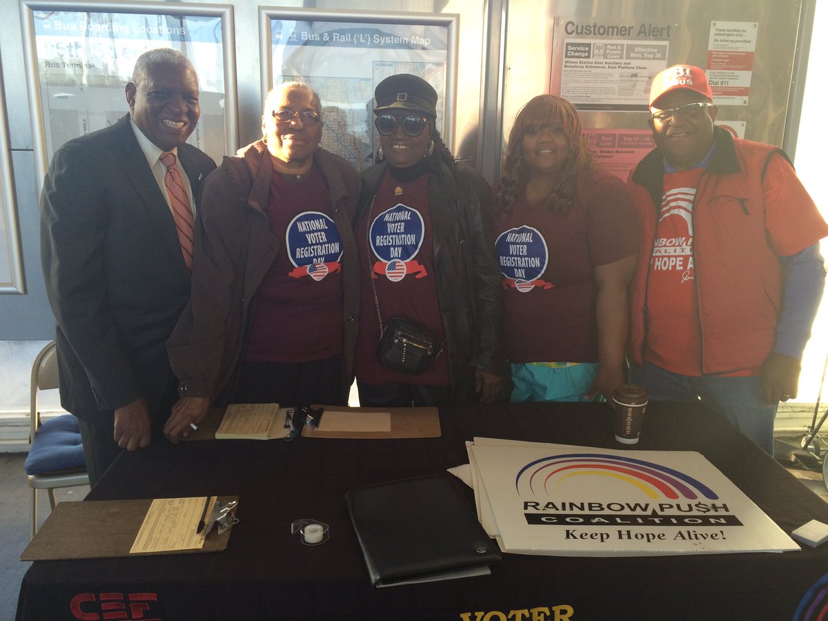 RPCoalition's tweet photo. IL Political Director #CBMagness &amp; @RPCoalition Registrars were out early at the 95th St station for Nat. Voter Registration Day! Register https://t.co/oYhOqjXsTL