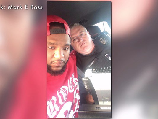Instead of a trip to jail, officer drives man 100 miles to his family. The viral story