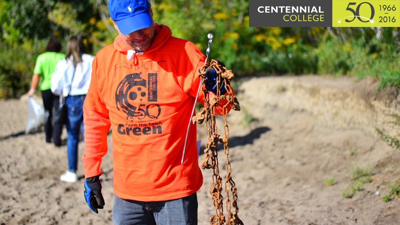 CentennialEDU's tweet image. Centennial CollegeOne piece of litter, one simple act, one clean planet. Don’t underestimate the power of one! #Centennial50