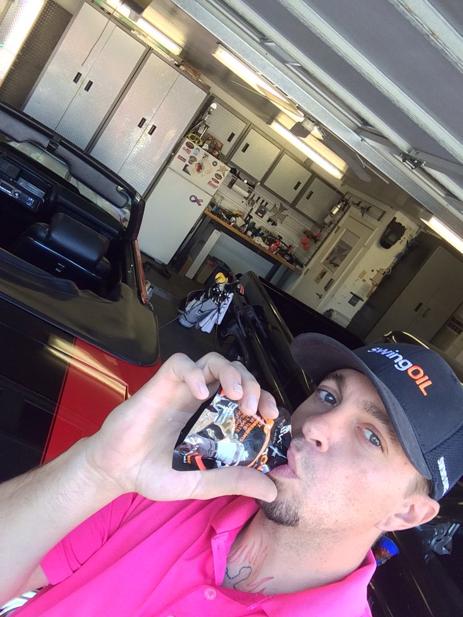 TCTOURGOLF's tweet photo. Done with car work for the day, time to go put in work on the range.. gotta get some @swingOIL in me first! https://t.co/htRMoVVHBH