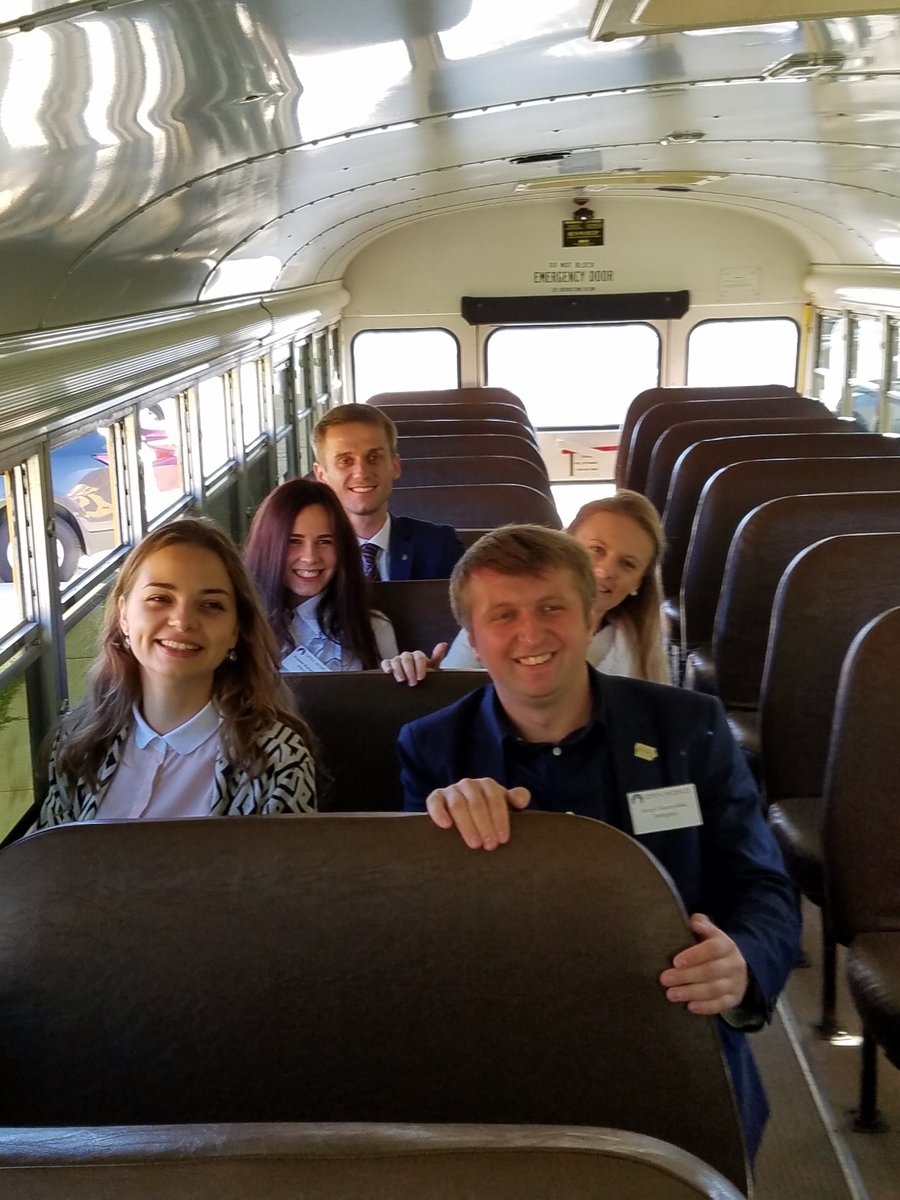 Marion_ISD's tweet image. Thank you to our visiting educators from the Ukraine.  They enjoyed their bus ride! #misdinspire #openworldprogram