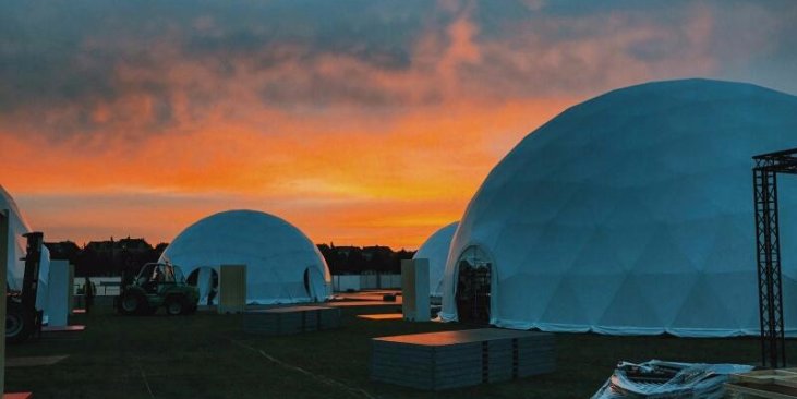 Shell_Nederland's tweet image. De opbouw van #GenerationDiscover op het #Malieveld is in volle gang. Bestel hier je gratis toegangskaarten: 
go.shell.com/2cAIfGE