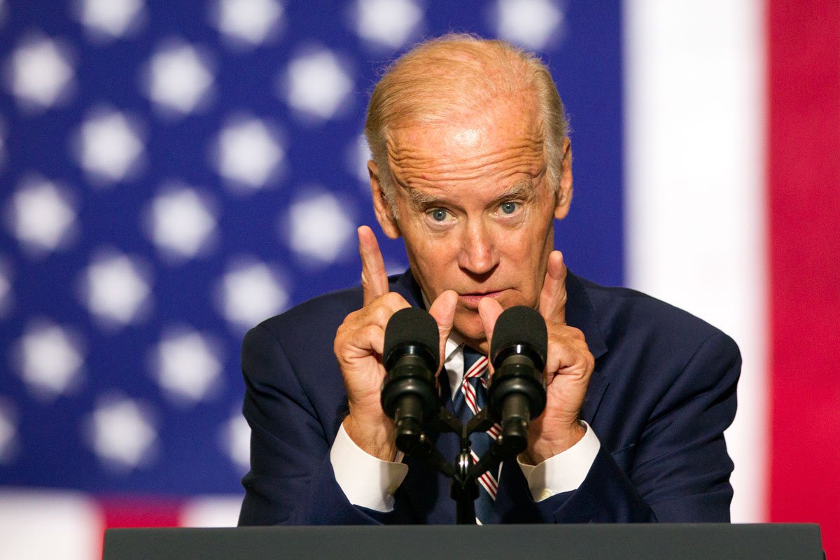 VP Biden mocks Donald Trump during speech @DrexelUniv. Says Trump