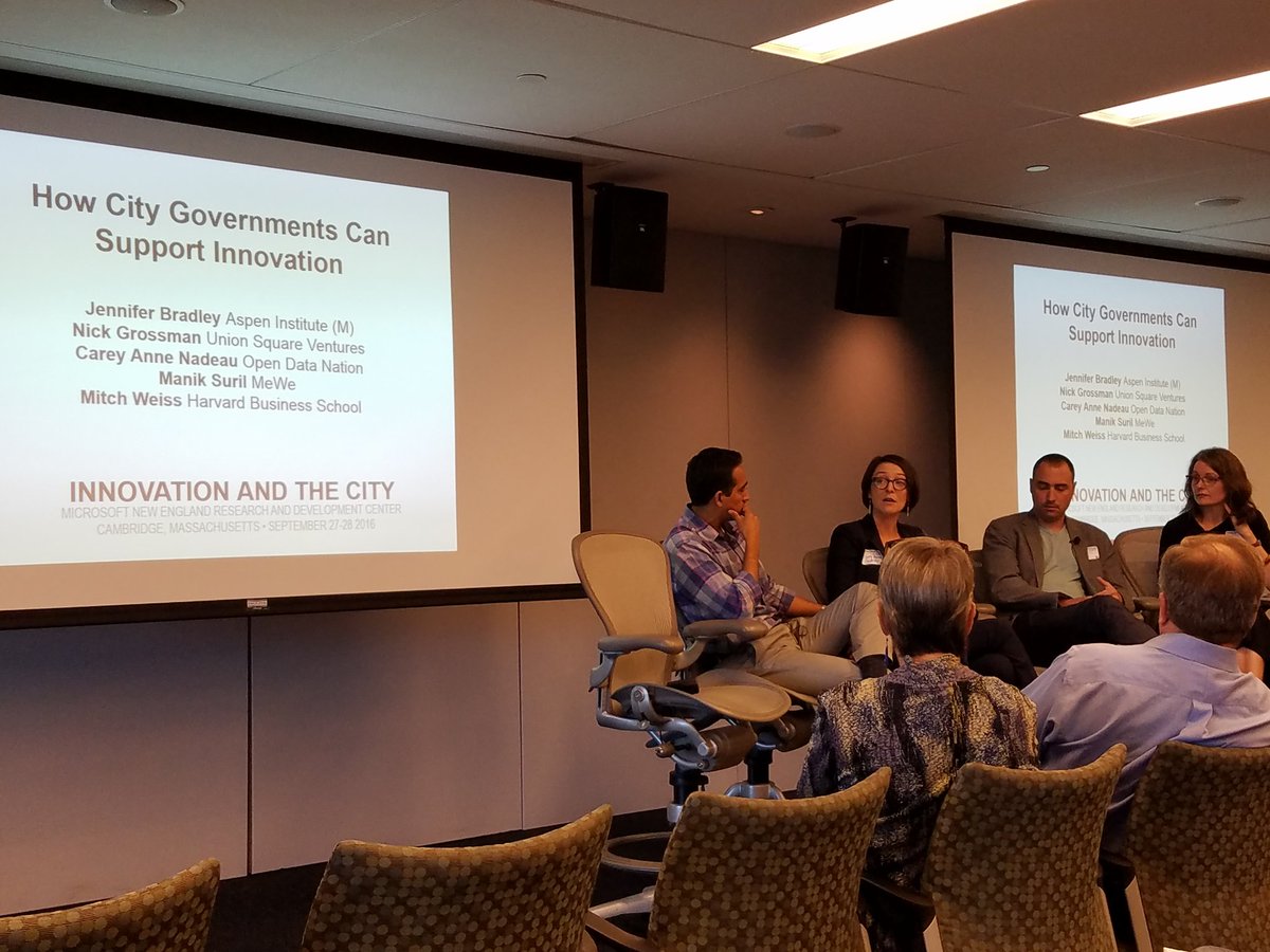 MITdesignX tweet media