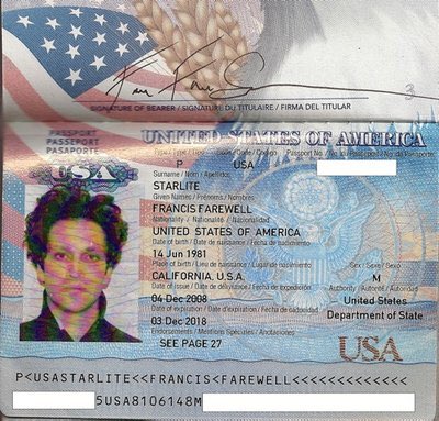 Пример сша. Паспорт США 2022. Паспорт США внутри. Паспорт гражданина США образец. Паспорт Соединенных Штатов Америки.