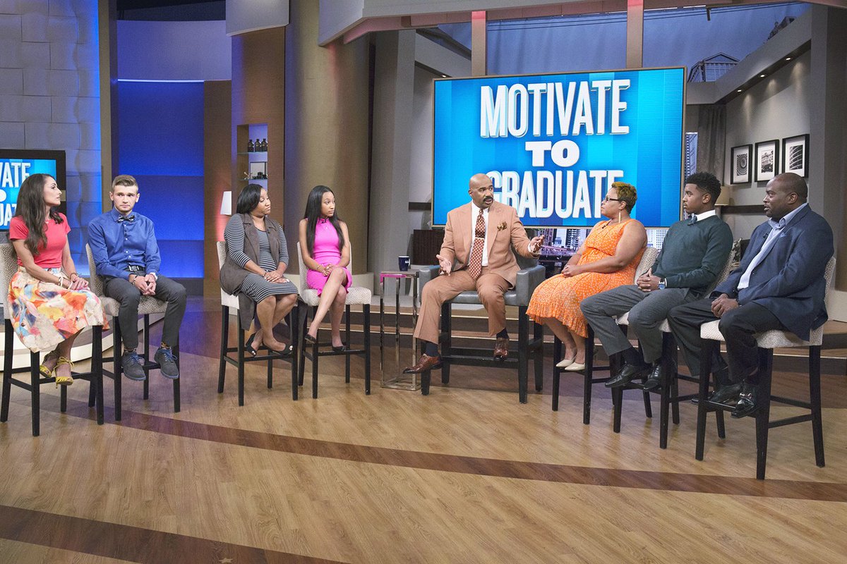 IAmSteveHarvey's tweet photo. We have to train our kids early that they can't do whatever they want to do and be successful! Success takes discipline. https://t.co/wkbDrVJtRt
