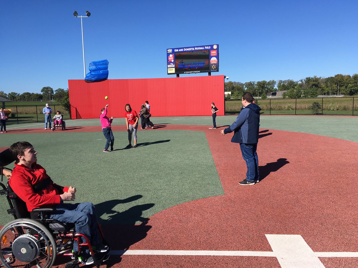 Loved my time at the Joe Nuxhall Miracle League Field with all our 9-12 MD students!! #homerun #everyonescores #smilesalldaylong
