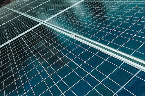 carbonreports's tweet image. #Renewable #Green How South Africa is Ensuring Solar PV Systems Commissioning  renewableenergyworld.com/articles/2016/… #solarpowe…