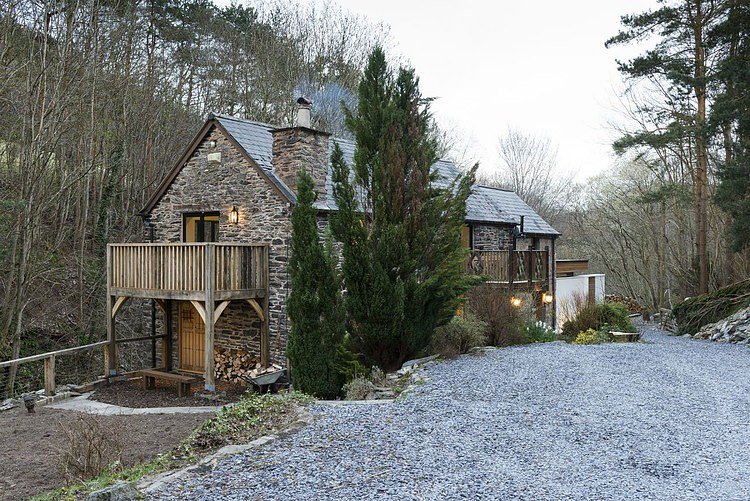 HomeAdore's tweet photo. The Berwyn Mill in Corwen  | https://t.co/GFia02hzFq
Please RT #architecture #interiordesign https://t.co/pxDG7FbDGo