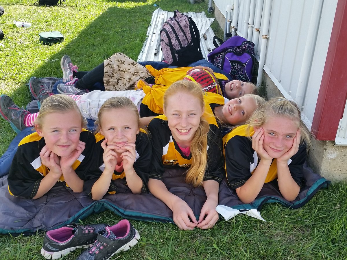 msflintoft's tweet photo. @HoughtonHornets @msflintoft is so very proud of the junior students performance today soccer tournament https://t.co/TCaX6gCe0Y