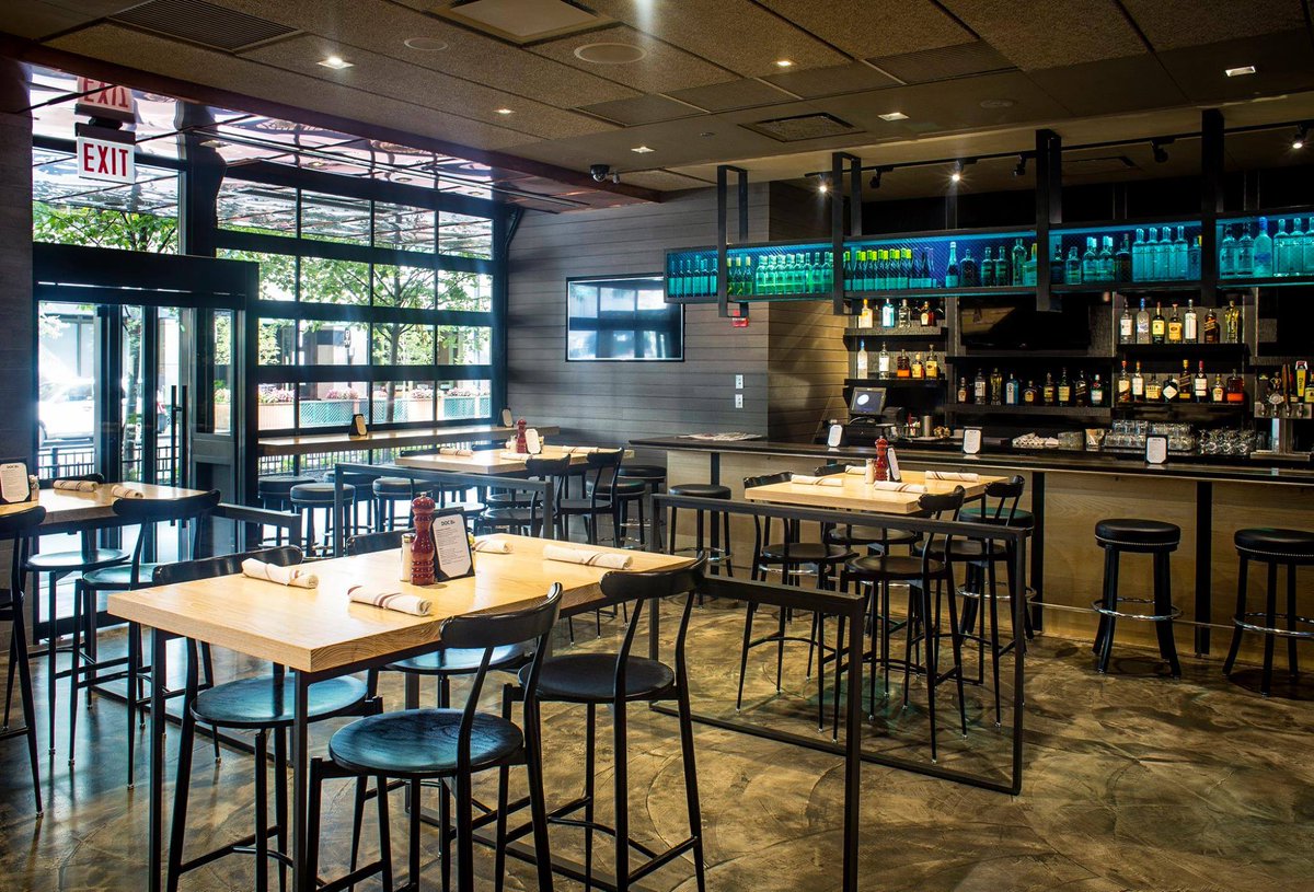 Eat something kind of healthy for dinner tonight because Tuesday is the best night to eat healthy. eeeeeats.it/29rnJWK