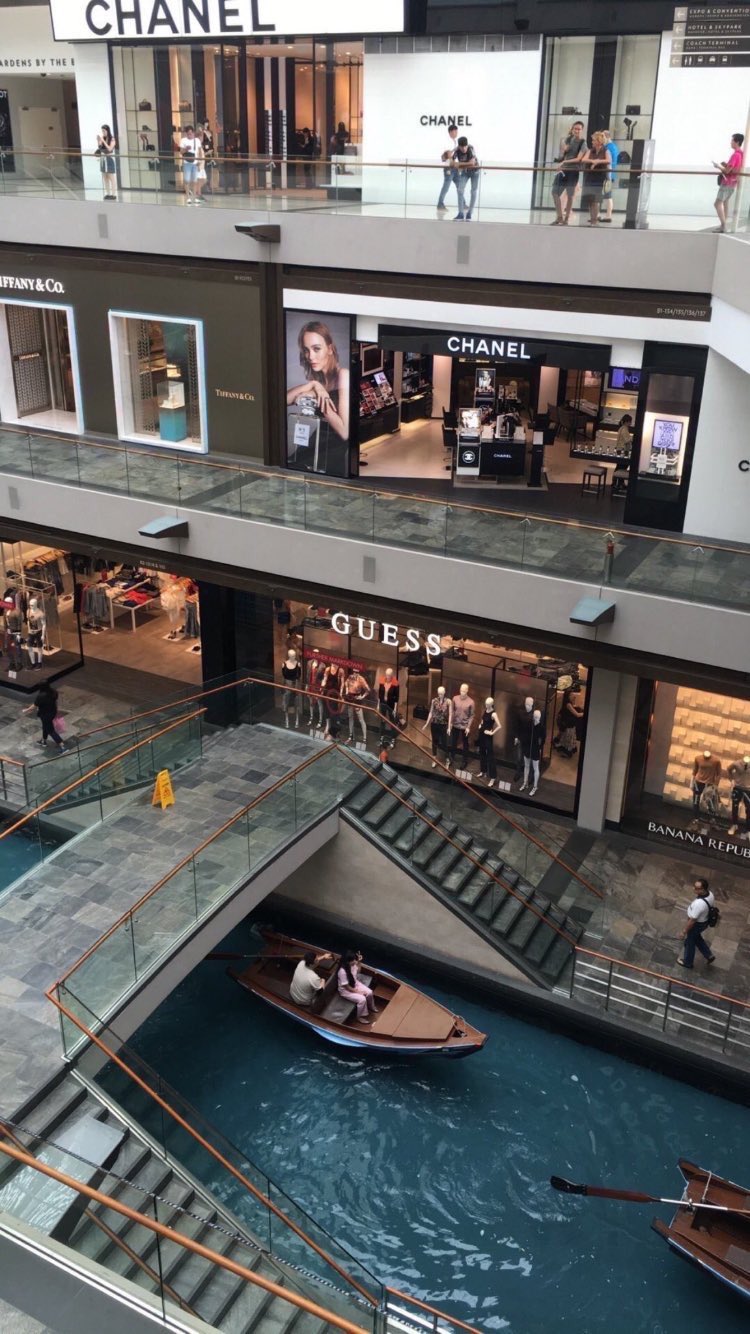 Guess 2025 edison mall