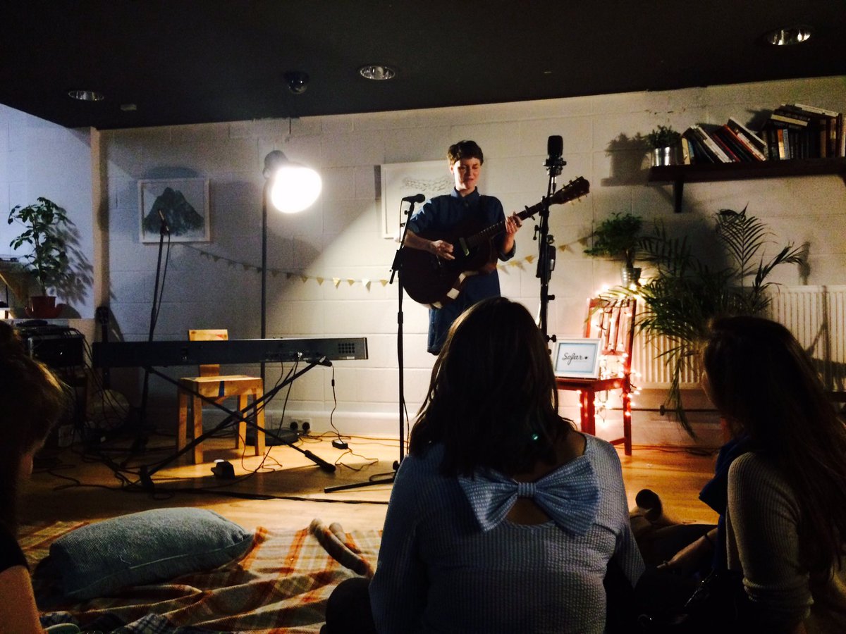SocialButterfl3's tweet image. Thank you for a great evening of intimate acoustic live music @SofarGlasgow @forFIKAsake #sofar 👌🏻