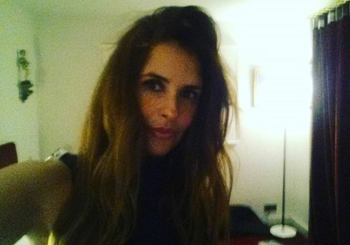 Buenas noches, en especial a una morena <a href="/Cruz_RAG/">Cruz Gándara</a> 😘