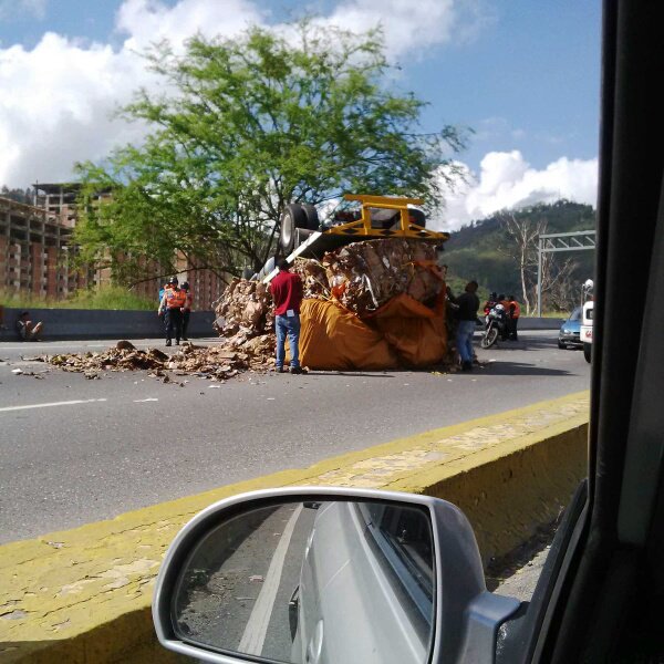 Ángeles de la autopista MPPT tweet media