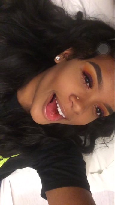 Watch Da DON 🎀's leaked NSFW photo on TwXstars