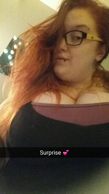 So who digs gingers?? /carrot tops lol https://t.co/bnfwV1glej