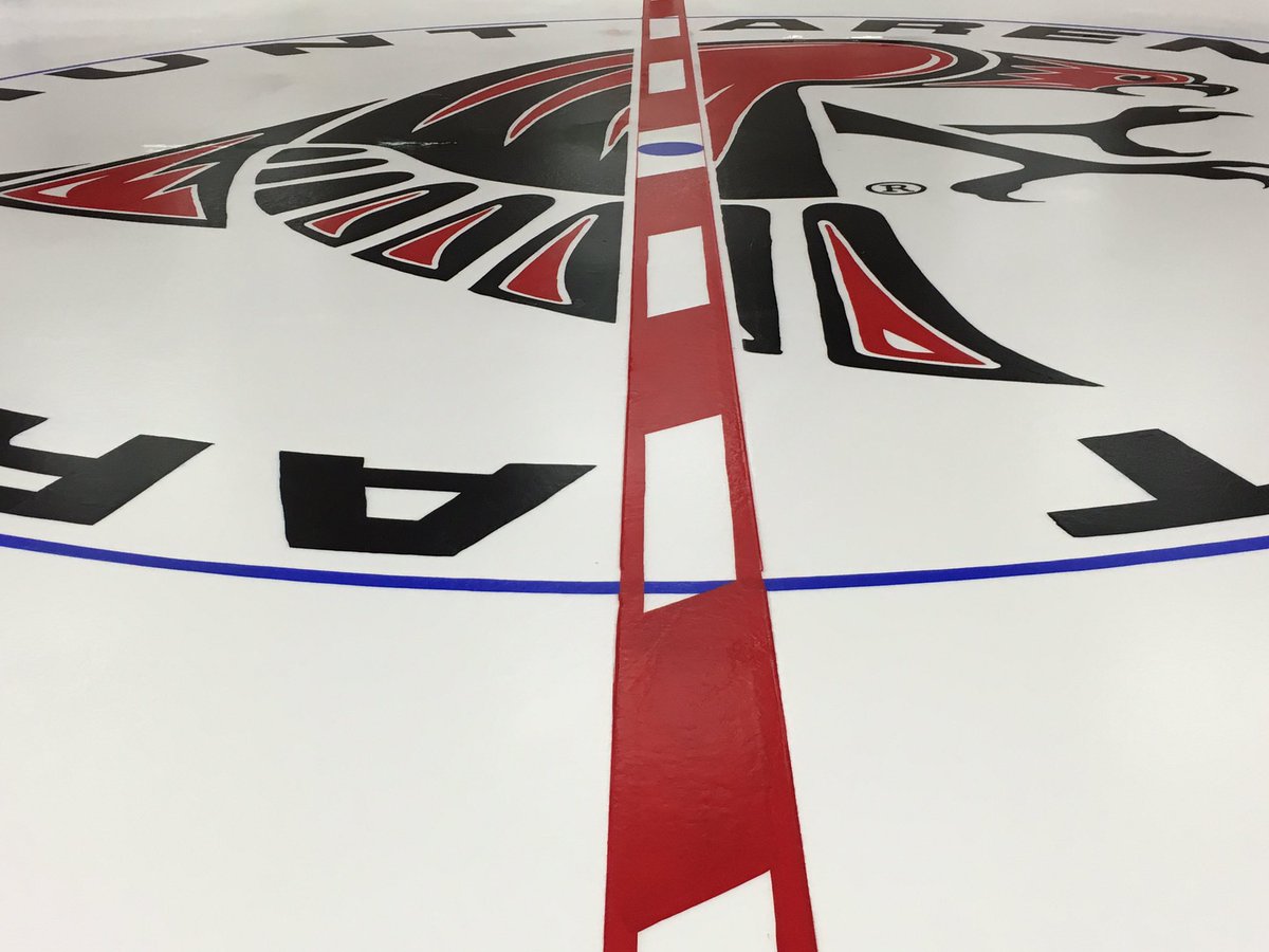 mrchuckkopel's tweet photo. #HuntArena #ThisIsFalconHockey #UWRF #WhereChampionsPlay @UWRFFALCONS @UWRFMensHockey @UWRF_Hockey https://t.co/ehVBM74Ge7