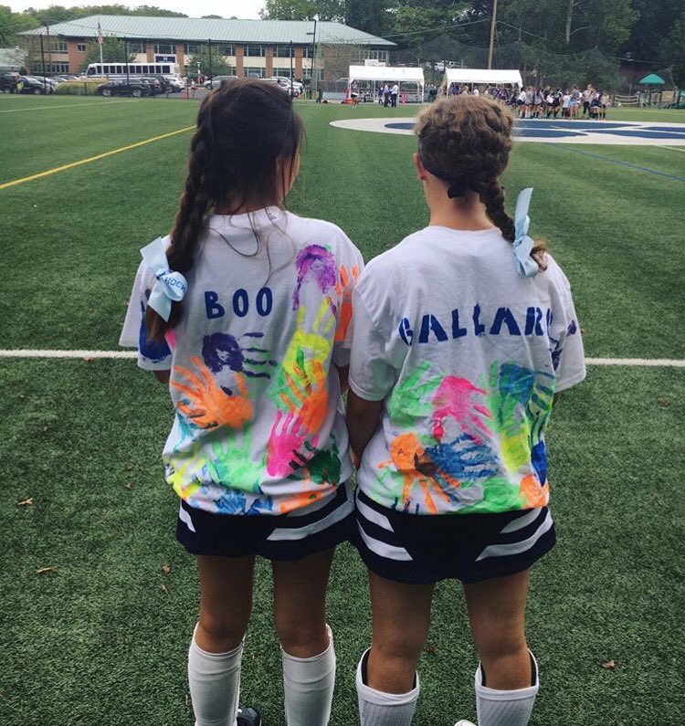HASFHOCKEY's tweet photo. We ❤️ our sisters!! https://t.co/aqS0Orfcv8
