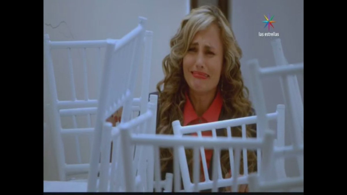 DaniArenasPeru's tweet image. #DespertarContigo @despertarcontv #othon #Antonia en tremenda guerra  son un caso 😂😂😃😍 @EnocLeano @crissgeithner mañana imperdible 📺👍