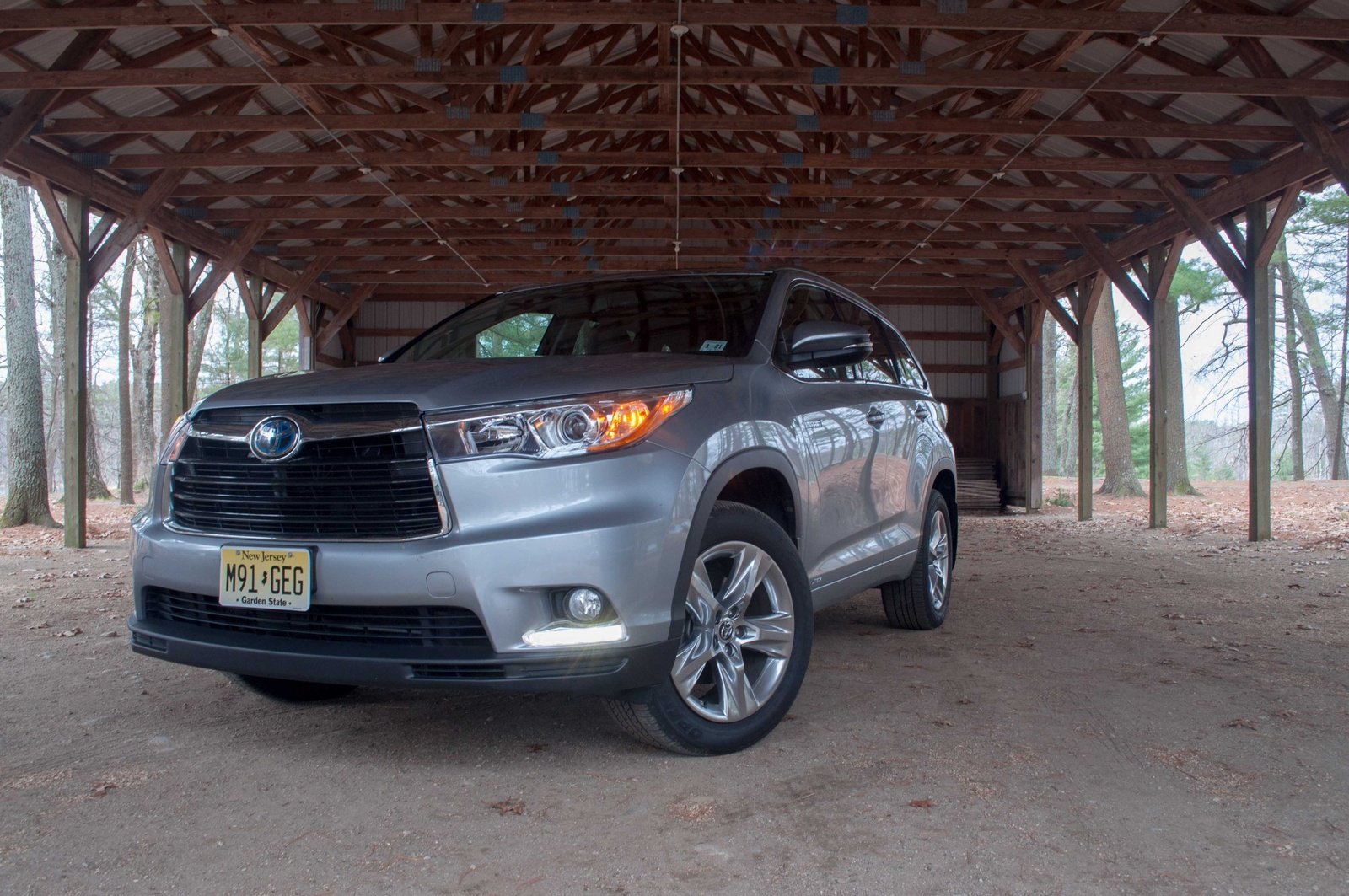 CarGurus on Twitter "The 2016 Toyota Highlander Hybrid gets better