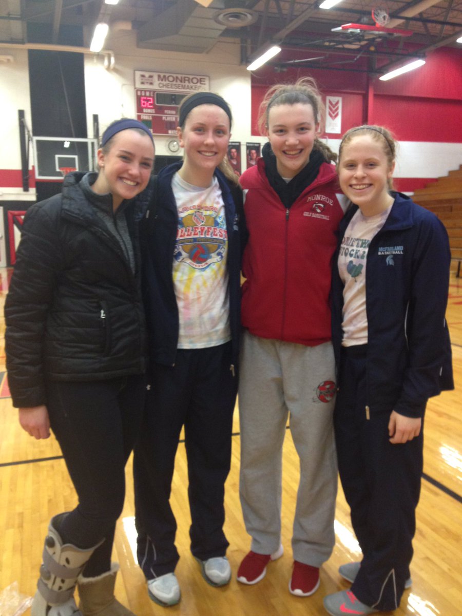 eb_sterner's tweet photo. Happy birthday @bigsyd44 ! Hope it was great! 🏀😜🎈 https://t.co/O8kabOAdH5