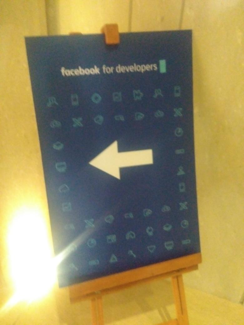 maddhruv's tweet image. This time a perfect size and a perfect #Swag @ #FbStart #facebookfordevelopers