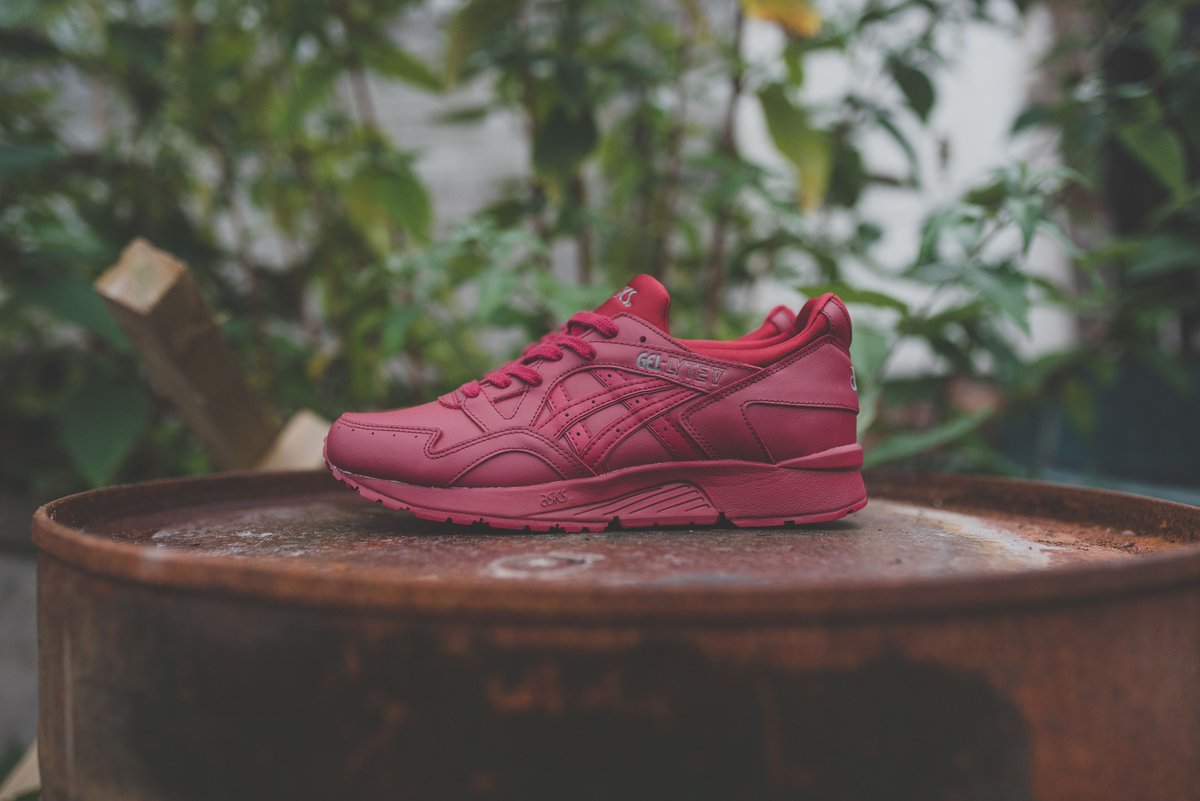 asics gel lyte v burgundy