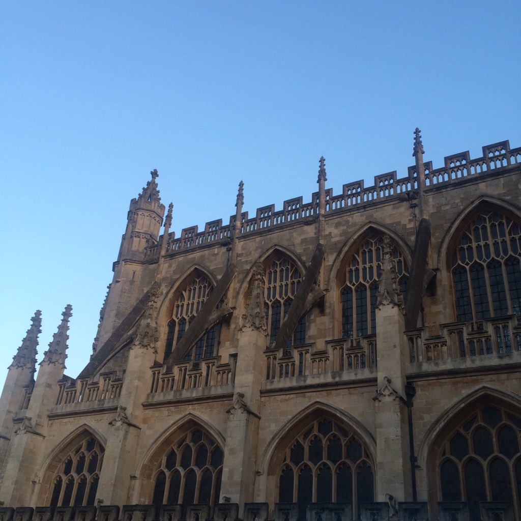 bath_food's tweet photo. It's going to be another lovely day at @greatbathfeast @bathabbey @BathAbbeyBells #bathbites #streetfood #bath https://t.co/WI0R5ZOLG0