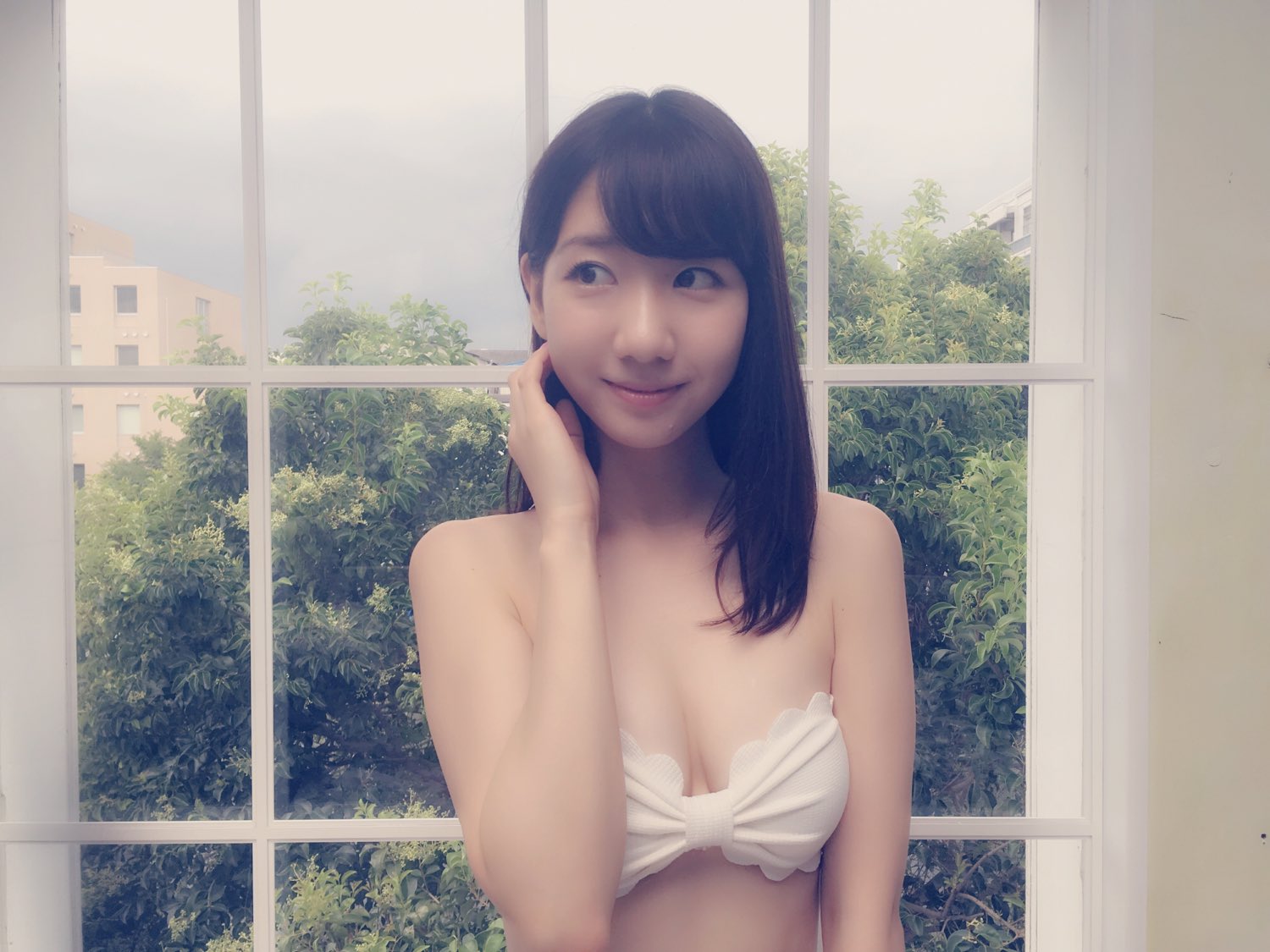 柏木由紀【破壊力抜群】な豊満ボディ披露！大量「別冊ヤンチャン