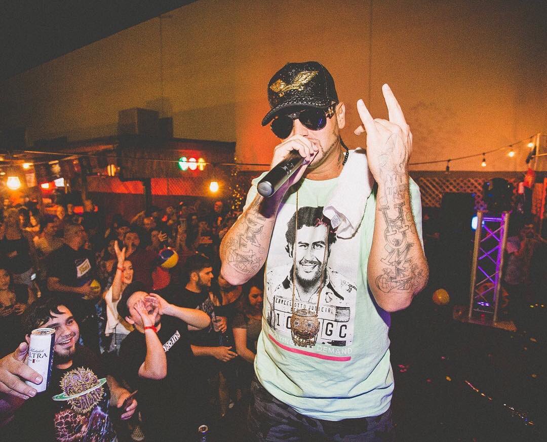 willykneip's tweet photo. Pablo Season 2 in Mint.. @JODYHiGHROLLER https://t.co/ViSlLWdGBk