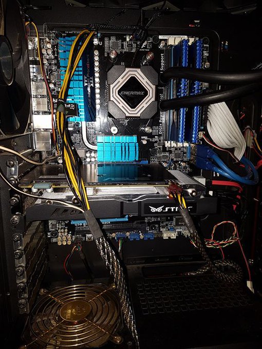 #sensualit&agrave;_alternative https://t.co/Rxq8Tg6He6<a href="/tag/sensualit%C3%A0_alternative"class="tags">#sensualit&agrave;_alternative</a>