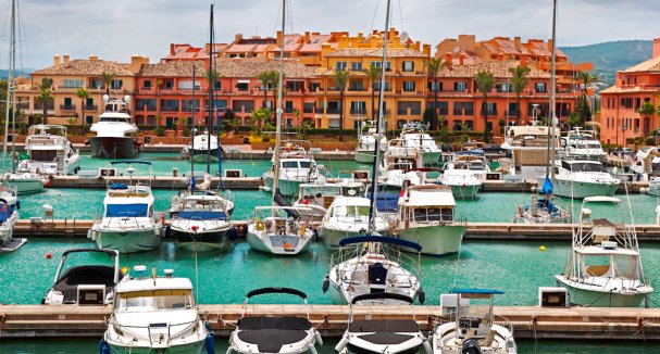 ¿Por qué #Sotogrande es un DESTINO TOP para un puente de noviembre de #relax y #lujo? 🤔bit.ly/2dwJcO3