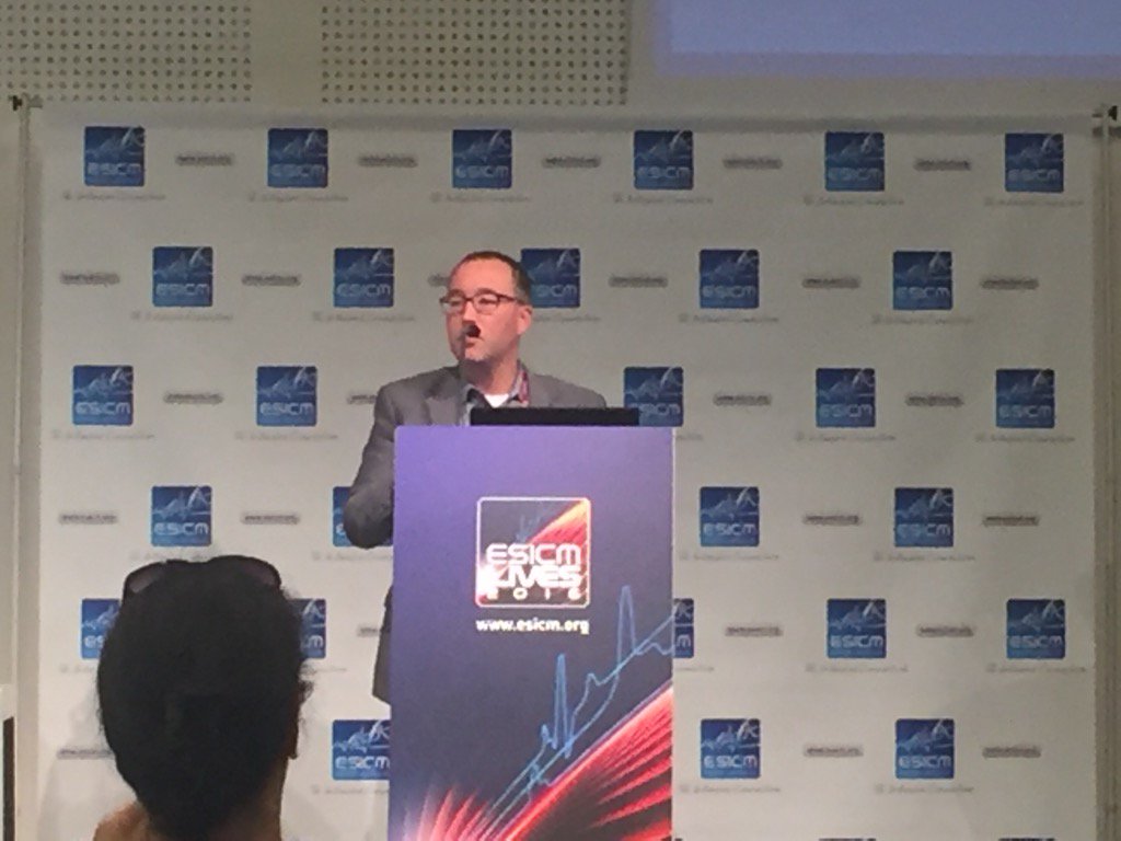 TheWellnessDocs's tweet photo. Dr. Boyd discussing the KINARM at #ESICM2016 #LIVES2016 #queensccm https://t.co/RPqxOJWvIq