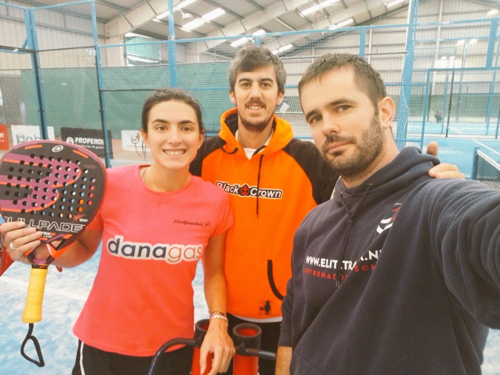 Entreno mañanero 🎾💪🎾💪 <a href="/EntrenadorPers8/">Entrenador Personal</a> <a href="/igsaravia/">Ignacio Saravia</a> <a href="/bullpadelsport/">Bullpadel</a> #danagas