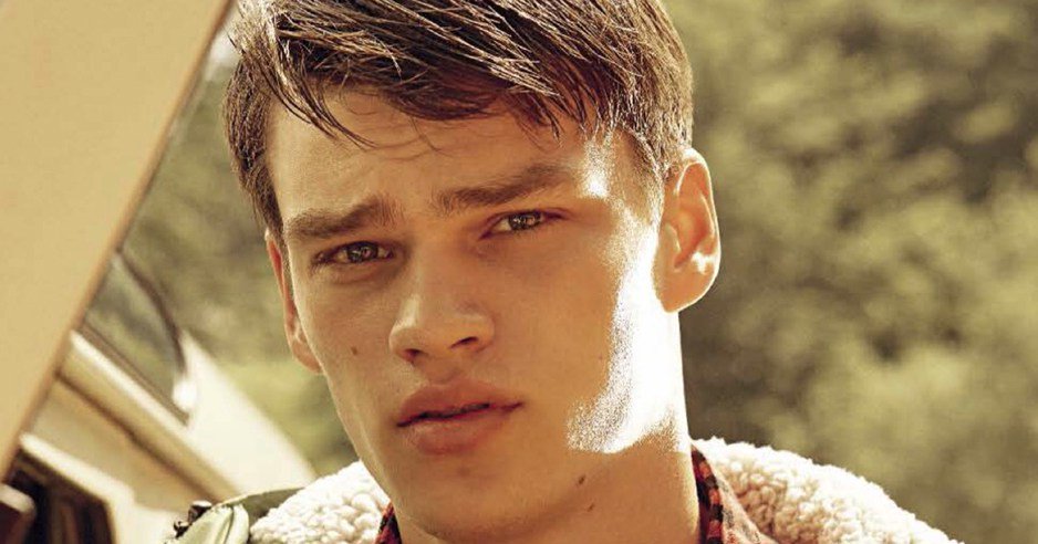 KULTMODELS's tweet photo. FILIP HRIVNAK for GQ ITALIA https://t.co/xtx7gzVX4v https://t.co/AYJwqd3odL