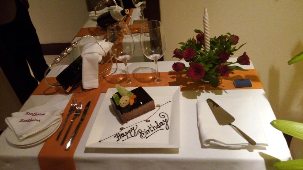 Shradha1910's tweet photo. Don't we believe in going all out for your birthday ? At The Oberoi,Mumbai #OberoiDirect @OberoiGroup https://t.co/Kb9beDEpJZ