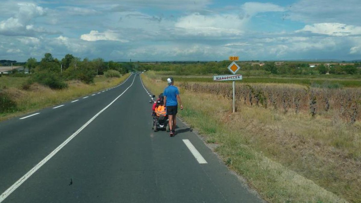 Jean-Baptiste Gave, fier d’avoir terminé son tour de France en fauteuil roulant bit.ly/2dyvCZX photo vdn