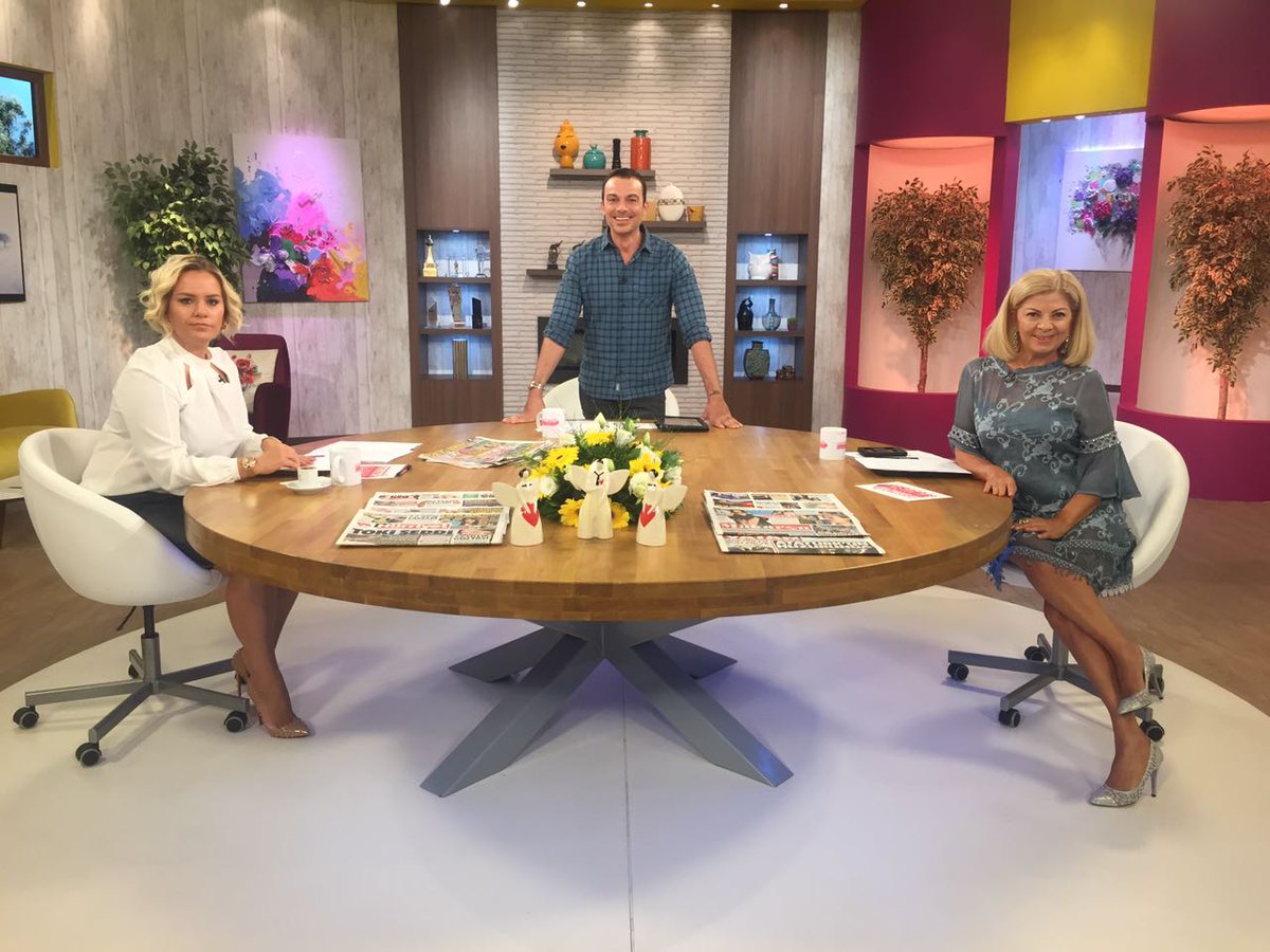 tv8 tweet media