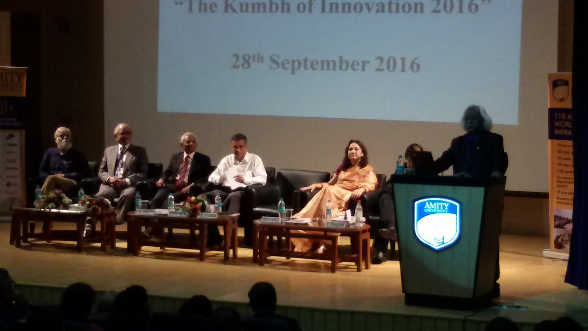 AscoPedia's tweet photo. @AmityUni 
Updating the thoughts of development&amp; power ofInnovation #InnovationDay #TheKumbhOfInnovation2016 by the VC#AmityUniversity(AUH) https://t.co/zQqPRMxonq