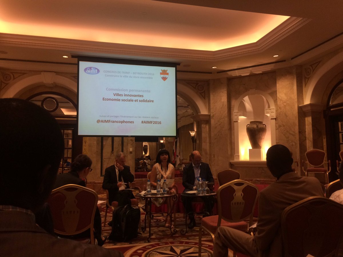 ReseauCorum's tweet photo. C'est parti pour la première reunion sur les villes innovantes et les hubs créatifs #AIMF2016 #ReseauCORUM #APERAU https://t.co/0bLoqXFurl
