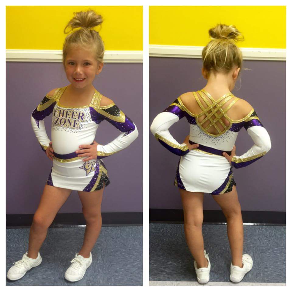 CheerZoneKY's tweet photo. New Cheer Zone uniform #CheerZoneKY #CZAS #WeAreCheerZone https://t.co/ZRdLwCAR9P