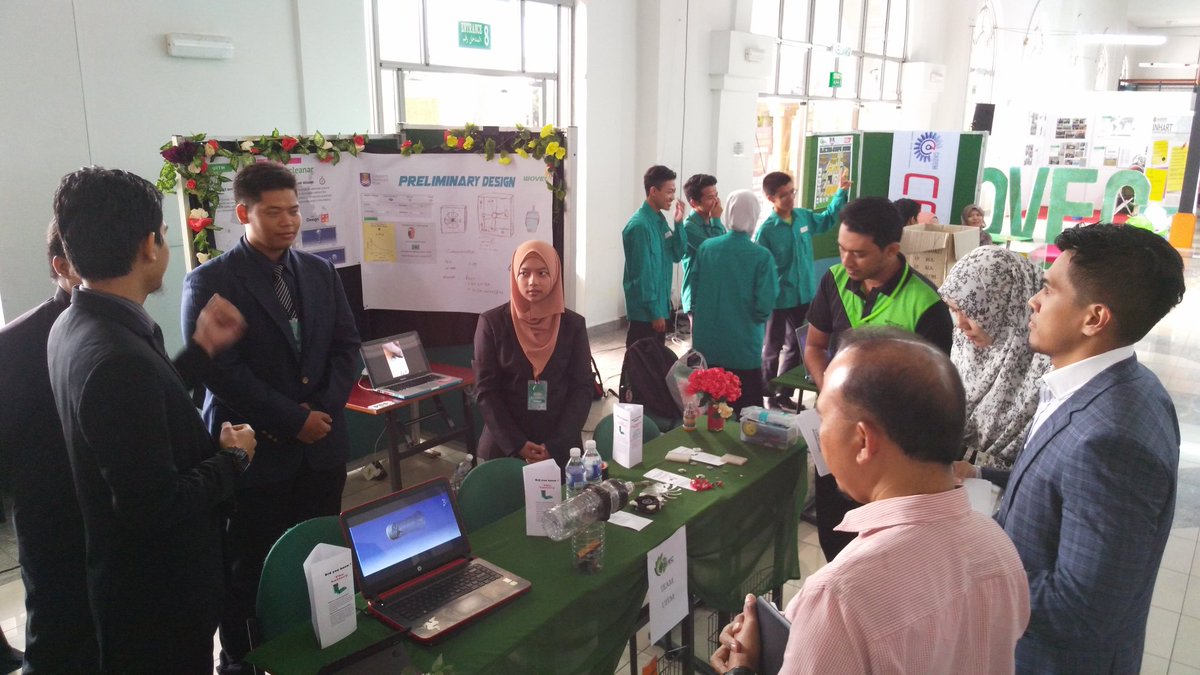 husaini_haris's tweet photo. UITM with VACUUM CLEANER . come and join us at foyer 1 CAC
#wovec16
#wovecpower
#engitex16 https://t.co/rptJCXm3eq