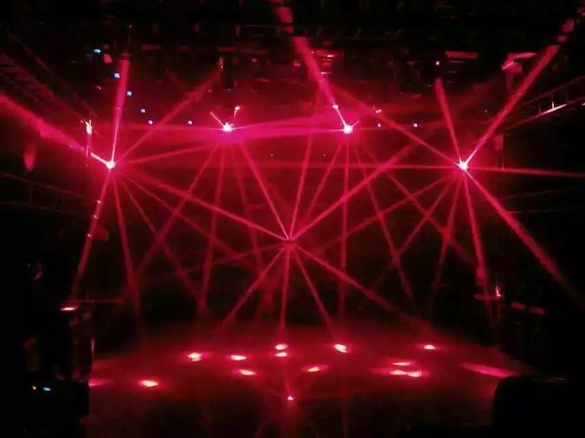 7R Roller light
A lot of goods, the effect is very very good.
please contact me: +86 13060811613